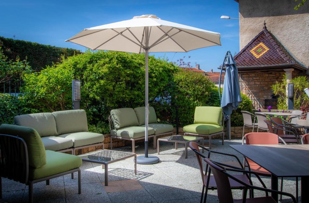 Logis Hotel Tante Yvonne & Son Restaurant Semi-Gastronomique - Lyon Nord Quincieux Dış mekan fotoğraf